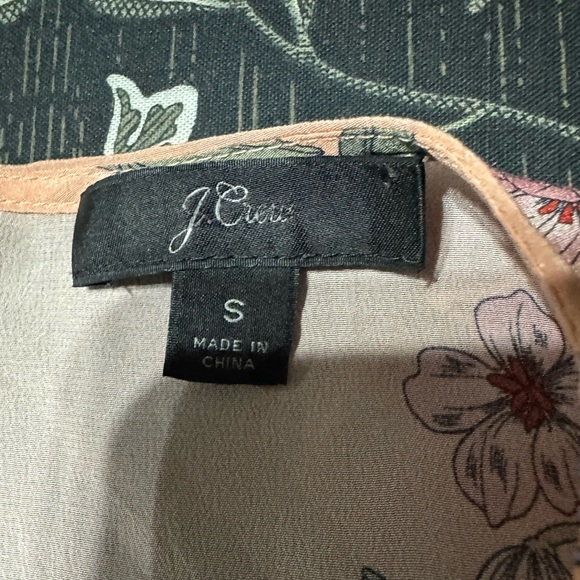 J.Crew Silk flutter-sleeve floral top size small - Picture 4 of 11
